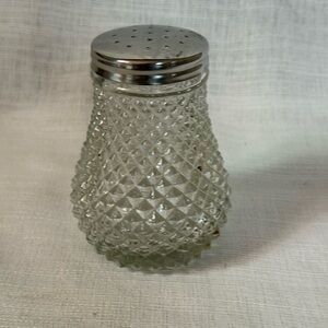 Vintage MCM Diamond Glass sugar Shaker with Silver Lid